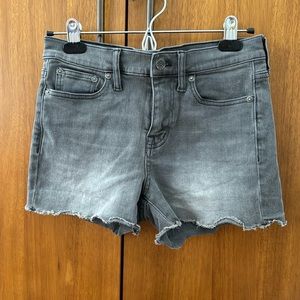 Madewell Denim Boy Shorts in Greystone Wash, 25